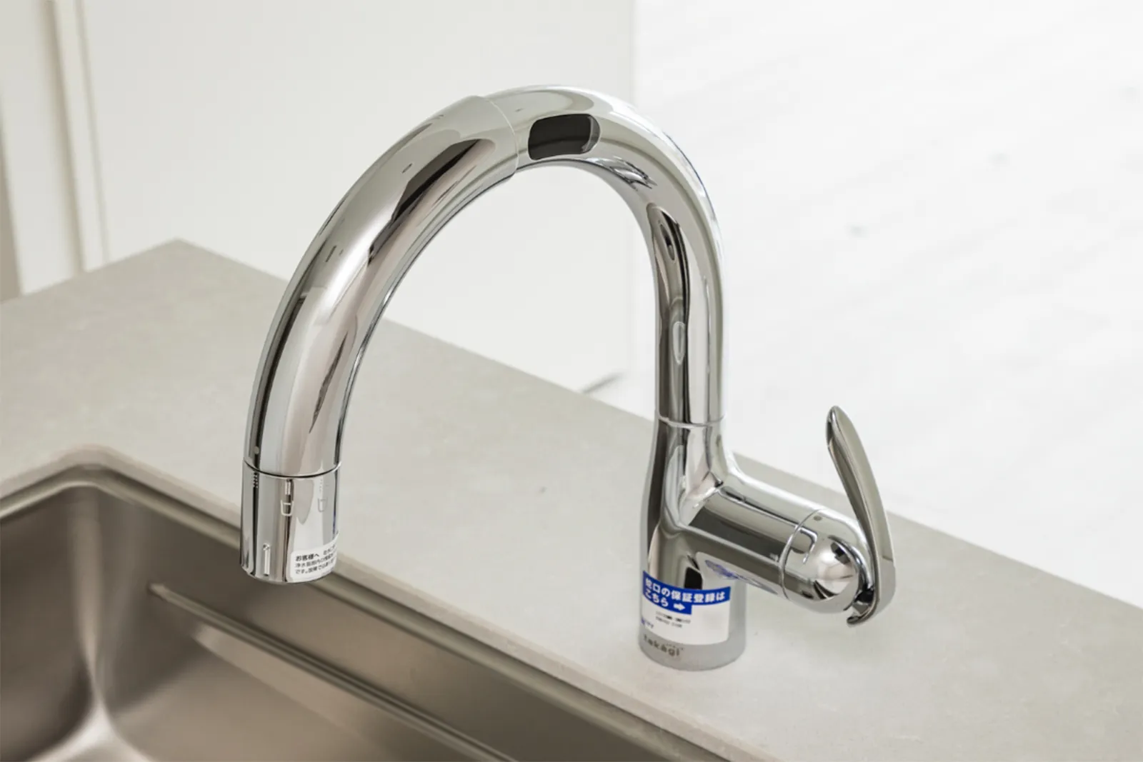 浄水器一体型タッチレス混合水栓